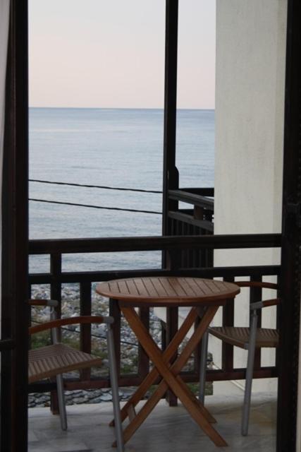 Hotel Votsala Chorefton Ruang foto