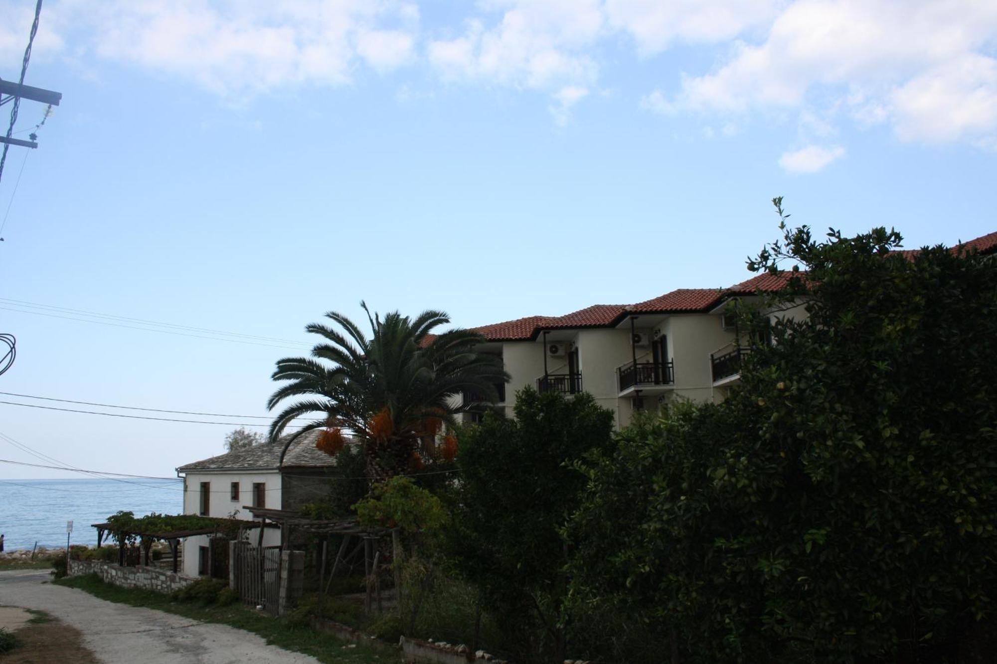 Hotel Votsala Chorefton Bagian luar foto